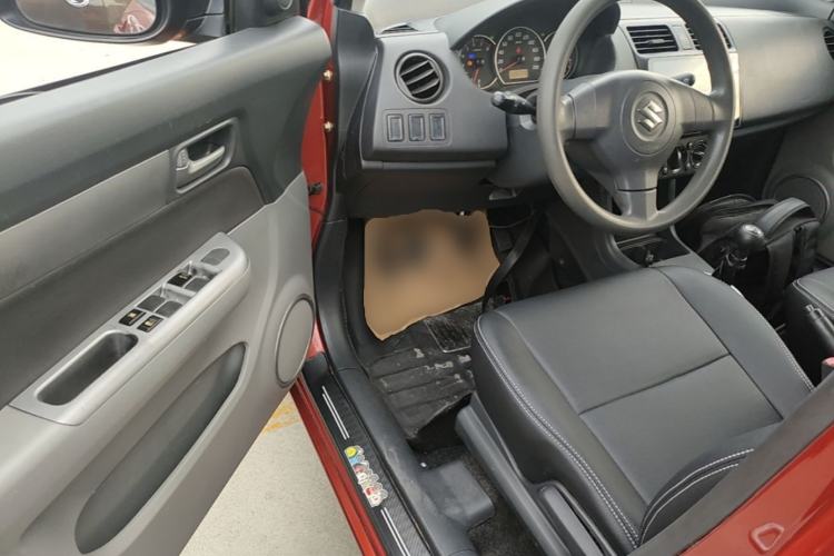 Used Suzuki Swift 2014 1.3L Manual Standard Edition Driver Seat