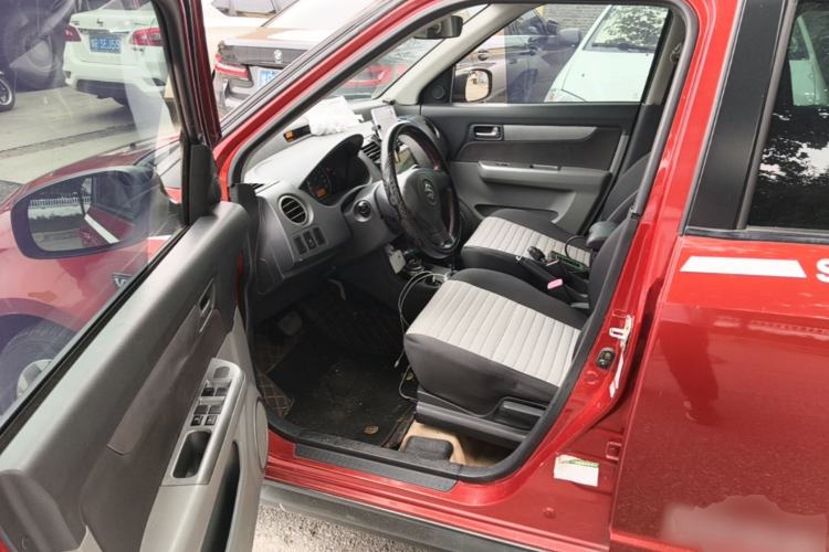 Used Suzuki Swift 2014 1.5L Automatic Fashion Edition Driver Seat