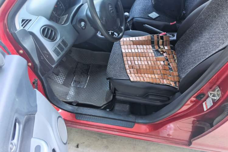 Used Suzuki Swift 2014 1.3L Manual Standard Edition Driver Seat