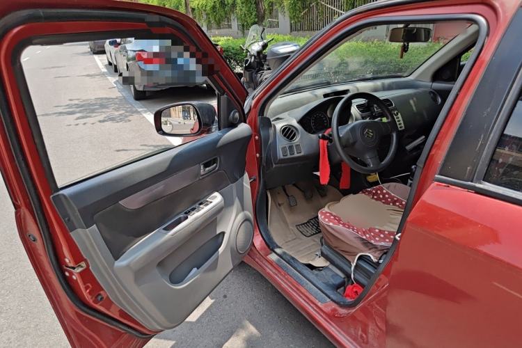 Used Suzuki Swift 2014 1.3L Manual Standard Edition Driver Seat
