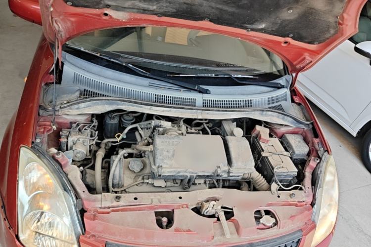 Used Suzuki Swift 2014 1.3L Manual Standard Edition Engine Bay