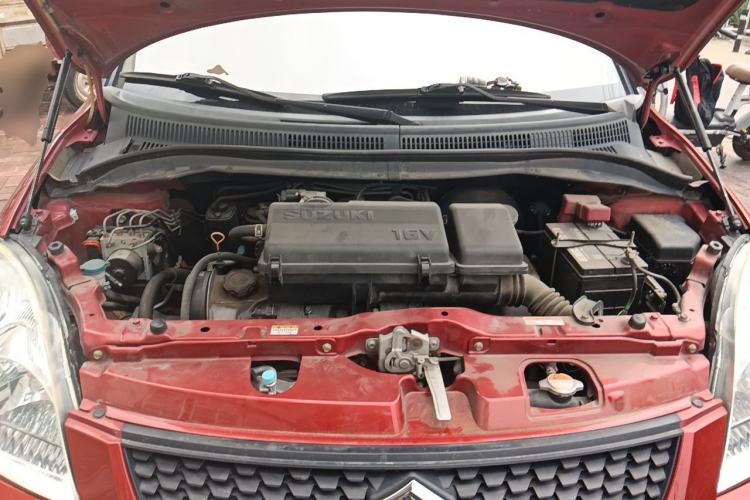 Used Suzuki Swift 2014 1.3L Manual Standard Edition Engine Bay