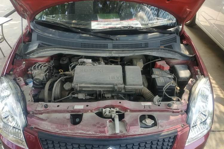 Used Suzuki Swift 2014 1.3L Manual Standard Edition Engine Bay