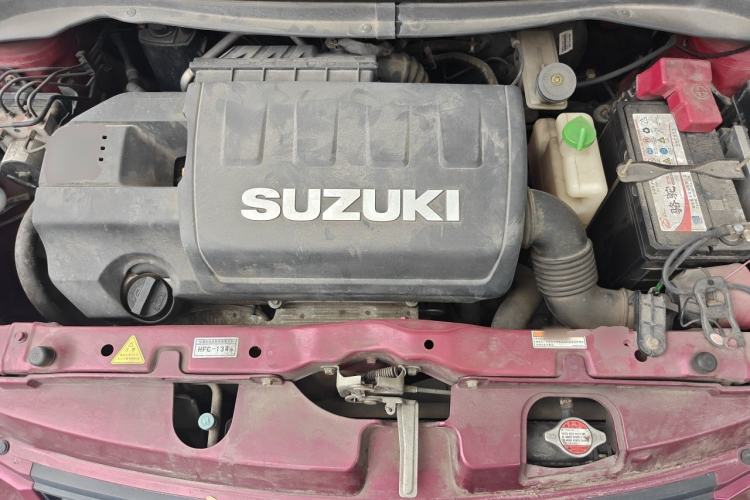 Used Suzuki Swift 2014 1.5L Automatic Fashion Edition Engine Bay