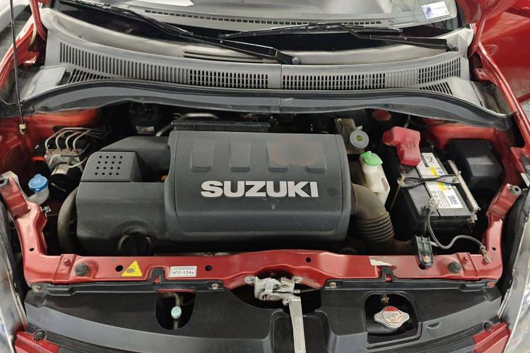 Used Suzuki Swift 2014 1.5L Automatic Fashion Edition Engine Bay
