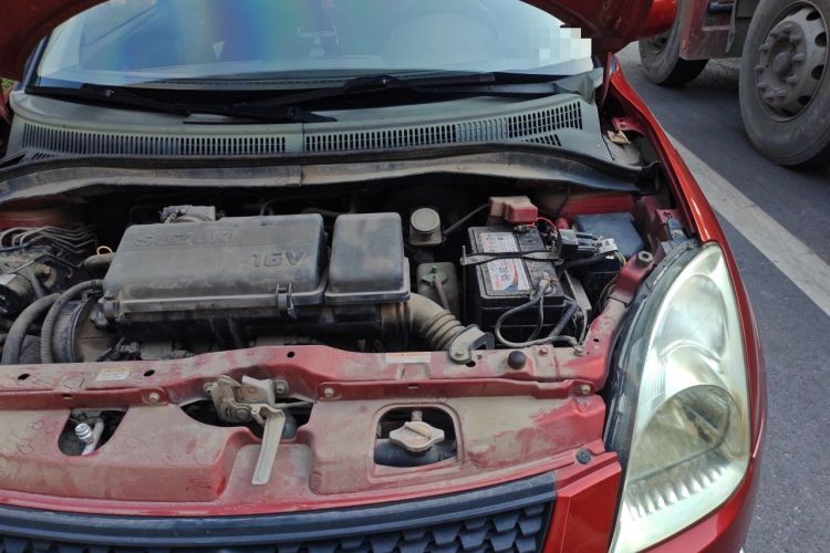 Used Suzuki Swift 2014 1.3L Manual Standard Edition Engine Bay Left