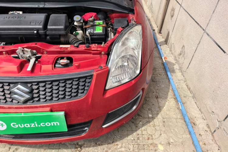 Used Suzuki Swift 2014 1.3L Manual Standard Edition Engine Bay Left
