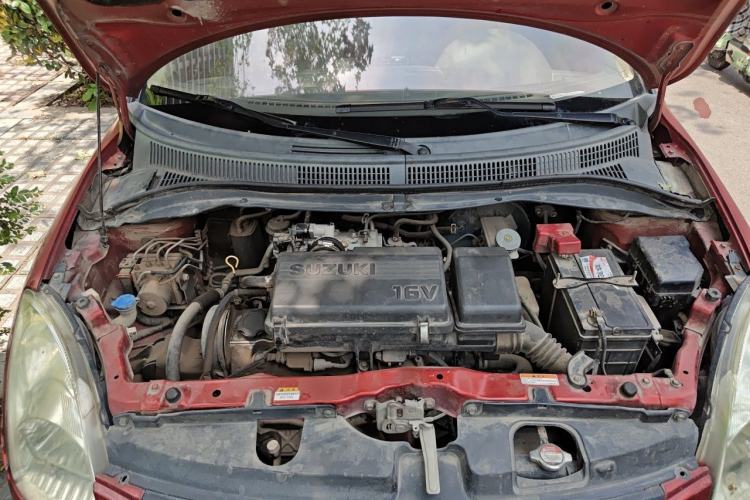 Used Suzuki Swift 2014 1.3L Manual Standard Edition Engine Bay