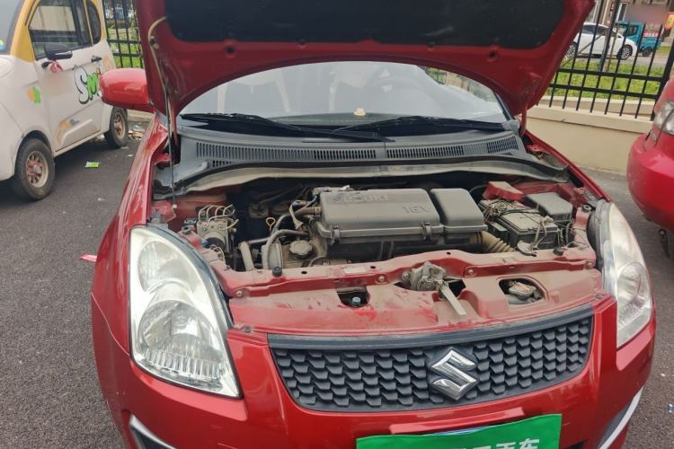 Used Suzuki Swift 2014 1.3L Manual Standard Edition Engine Bay Right