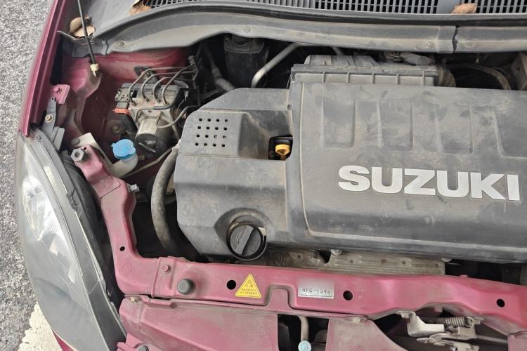 Used Suzuki Swift 2014 1.5L Automatic Fashion Edition Engine Bay Right