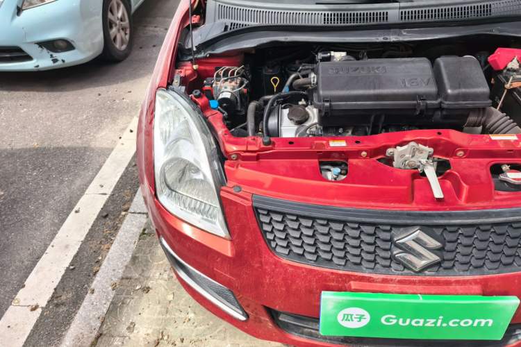 Used Suzuki Swift 2014 1.3L Manual Standard Edition Engine Bay Right