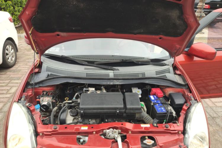 Used Suzuki Swift 2014 1.3L Manual Standard Edition Engine Bay