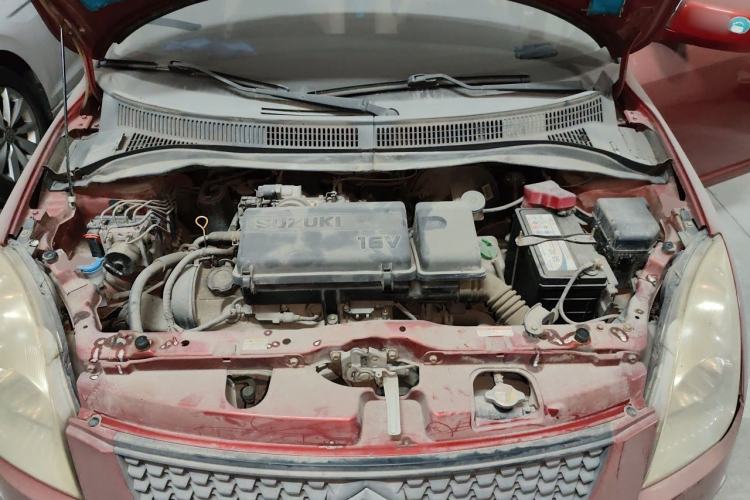 Used Suzuki Swift 2014 1.3L Manual Standard Edition Engine Bay