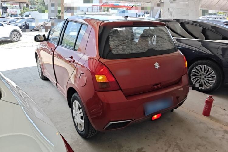 Used Suzuki Swift 2014 1.3L Manual Standard Edition Exterior 2