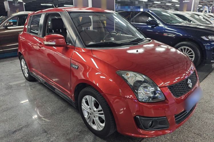 Used Suzuki Swift 2014 1.5L Automatic Fashion Edition Exterior 2