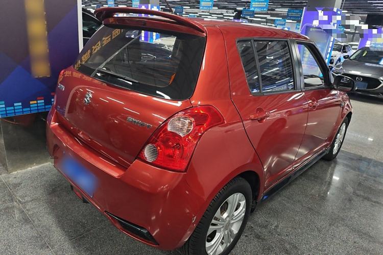 Used Suzuki Swift 2014 1.5L Automatic Fashion Edition Exterior 5