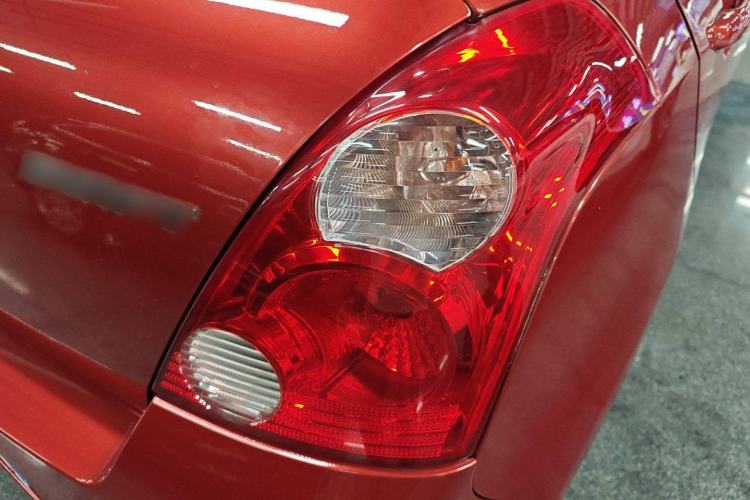 Used Suzuki Swift 2014 1.5L Automatic Fashion Edition Exterior 6