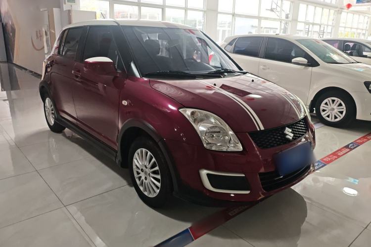 Used Suzuki Swift 2014 1.3L Manual Standard Edition Front Right 45 Deg
