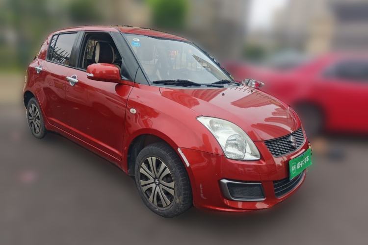 Used Suzuki Swift 2014 1.3L Manual Standard Edition Front Right 45 Deg