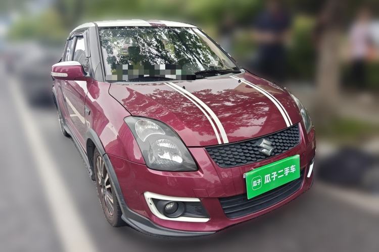 Used Suzuki Swift 2014 1.5L Automatic Fashion Edition Front Right 45 Deg