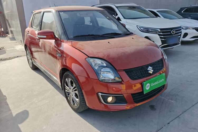 Used Suzuki Swift 2014 1.5L Automatic Fashion Edition Front Right 45 Deg