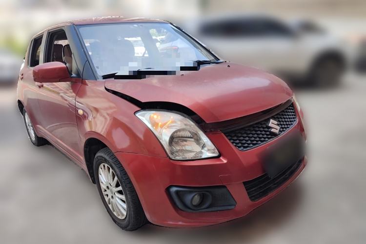 Used Suzuki Swift 2014 1.3L Manual Standard Edition Front Right 45 Deg