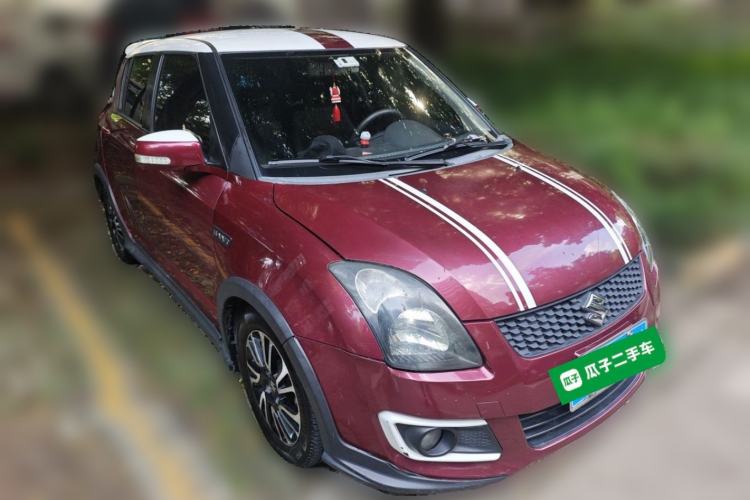 Used Suzuki Swift 2014 1.5L Automatic Fashion Edition Front Right 45 Deg
