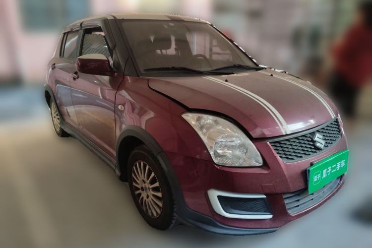 Used Suzuki Swift 2014 1.3L Manual Standard Edition Front Right 45 Deg