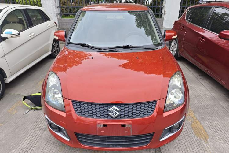 Used Suzuki Swift 2014 1.5L Automatic Fashion Edition Front