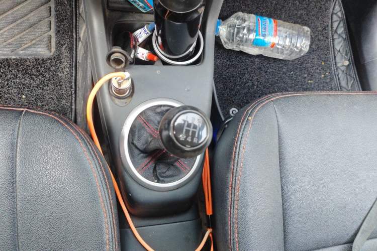 Used Suzuki Swift 2014 1.3L Manual Standard Edition Gear Lever