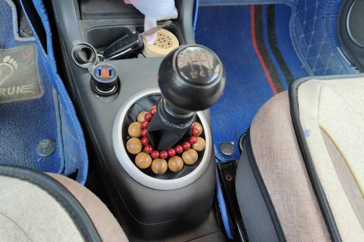 Used Suzuki Swift 2014 1.3L Manual Standard Edition Gear Lever
