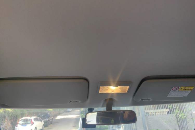 Used Suzuki Swift 2014 1.5L Automatic Fashion Edition Headliner
