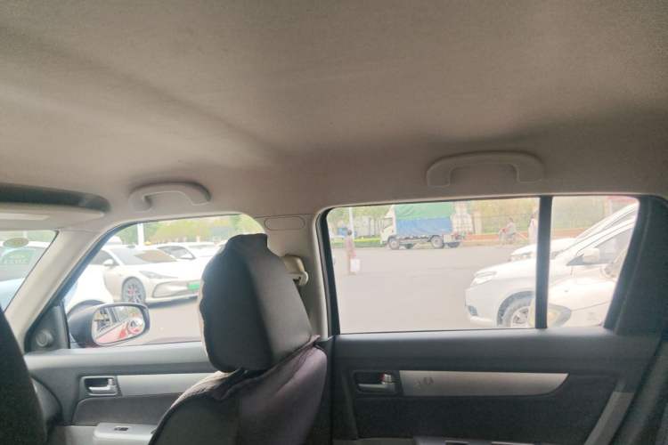 Used Suzuki Swift 2014 1.3L Manual Standard Edition Headliner