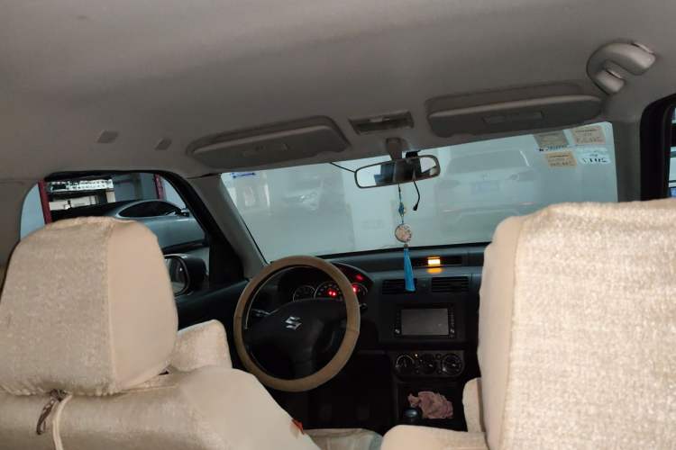 Used Suzuki Swift 2014 1.3L Manual Standard Edition Headliner