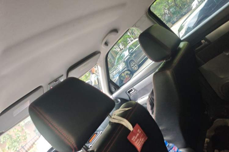Used Suzuki Swift 2014 1.5L Automatic Fashion Edition Headliner
