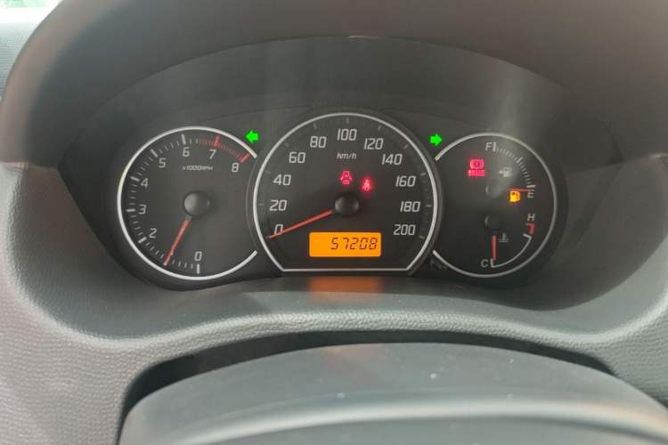Used Suzuki Swift 2014 1.3L Manual Standard Edition Instrument Cluster