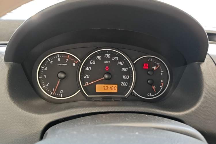 Used Suzuki Swift 2014 1.3L Manual Standard Edition Instrument Cluster