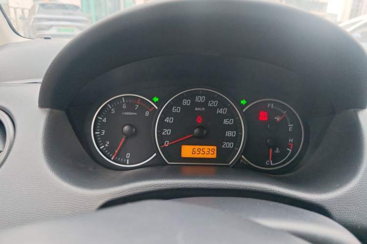 Used Suzuki Swift 2014 1.3L Manual Standard Edition Instrument Cluster