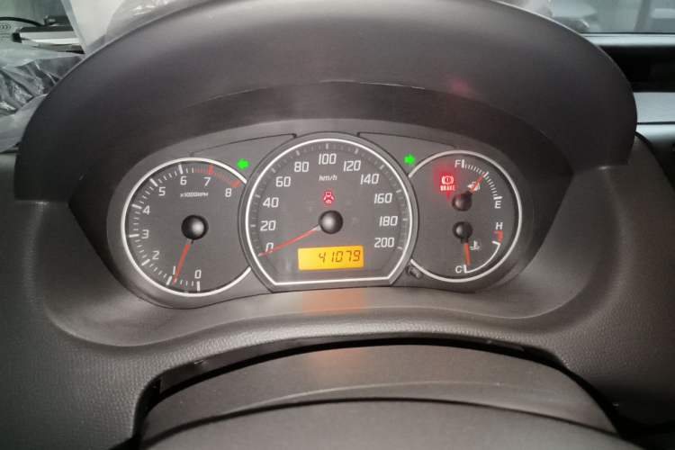 Used Suzuki Swift 2014 1.3L Manual Standard Edition Instrument Cluster