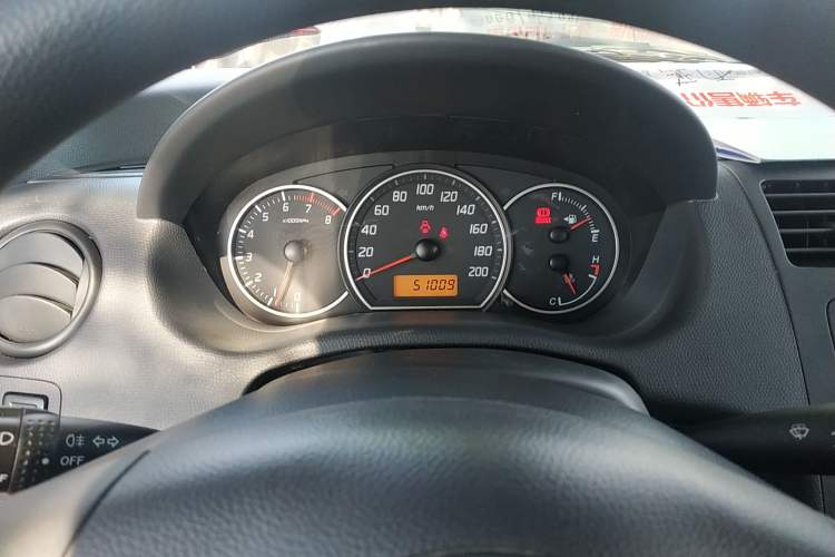 Used Suzuki Swift 2014 1.3L Manual Standard Edition Instrument Cluster