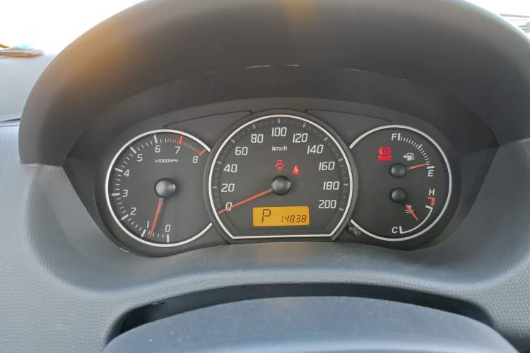 Used Suzuki Swift 2014 1.5L Automatic Fashion Edition Instrument Cluster
