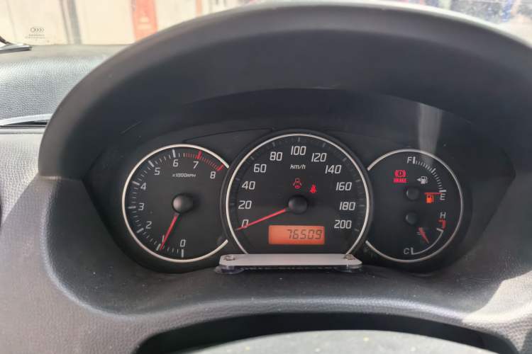 Used Suzuki Swift 2014 1.3L Manual Standard Edition Instrument Cluster