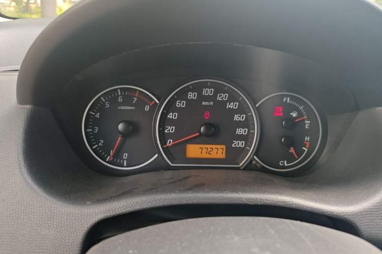 Used Suzuki Swift 2014 1.3L Manual Standard Edition Instrument Cluster