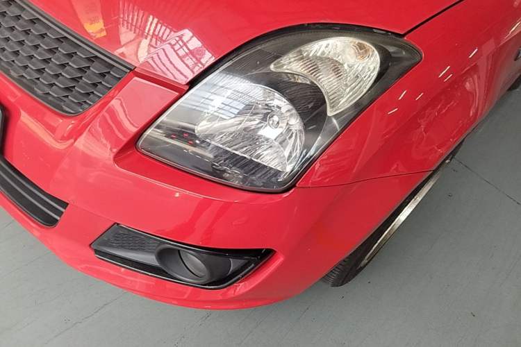 Used Suzuki Swift 2014 1.5L Automatic Fashion Edition Left Front Headlight