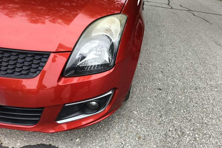 Used Suzuki Swift 2014 1.5L Automatic Fashion Edition Left Front Headlight