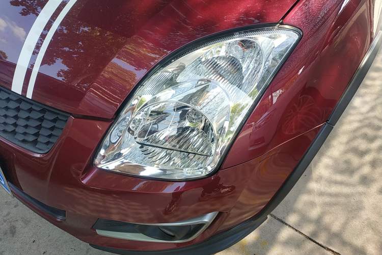 Used Suzuki Swift 2014 1.3L Manual Standard Edition Left Front Headlight
