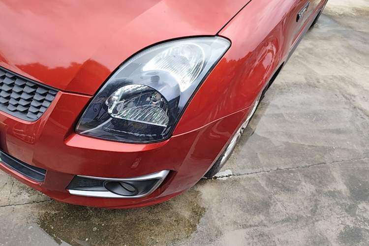 Used Suzuki Swift 2014 1.5L Automatic Fashion Edition Left Front Headlight