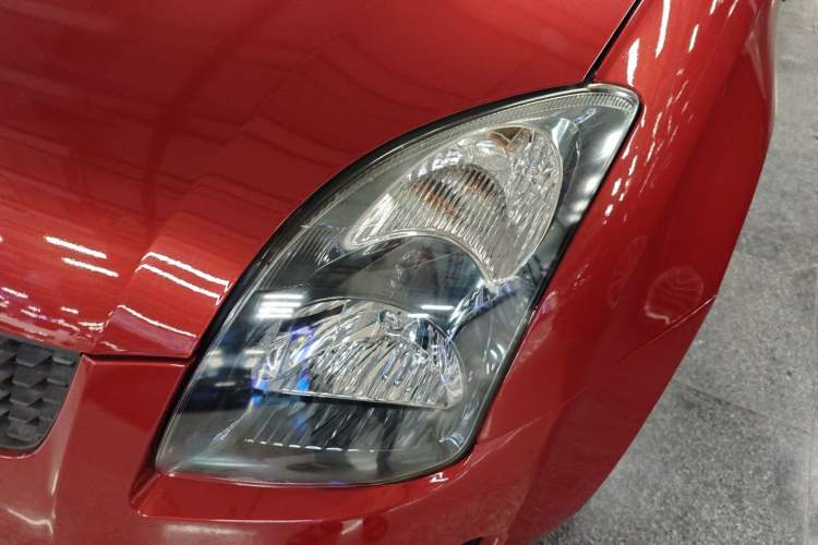Used Suzuki Swift 2014 1.5L Automatic Fashion Edition Left Front Headlight