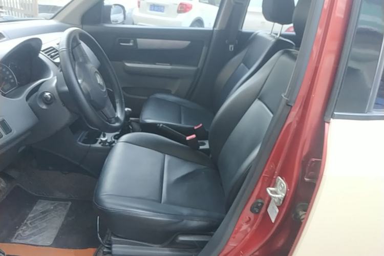 Used Suzuki Swift 2014 1.3L Manual Standard Edition Left Front Seat