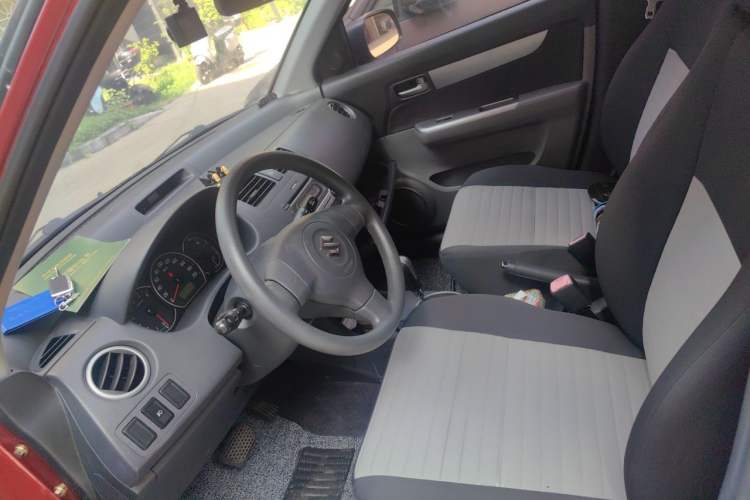 Used Suzuki Swift 2014 1.5L Automatic Fashion Edition Left Front Seat